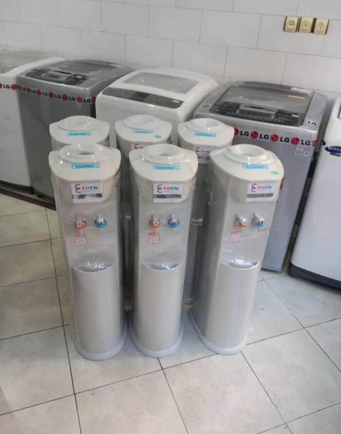 آبسردکن ژاپنی اصل مدل 125 (استوک) آبسردکن ژاپنی اصل مدل 125 (استوک) - تصویر 1