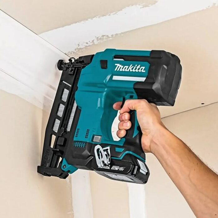 میخکوب شارژی 18 ولت ماکیتا مدل DBN600ZJ(استوک در حد نو) - تصویر 3